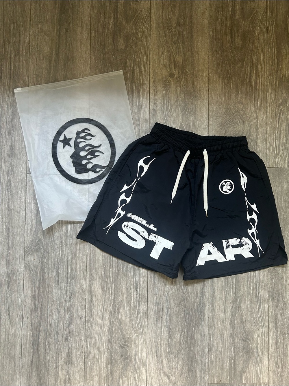 Size Large | black Hellstar “STAR” shorts
